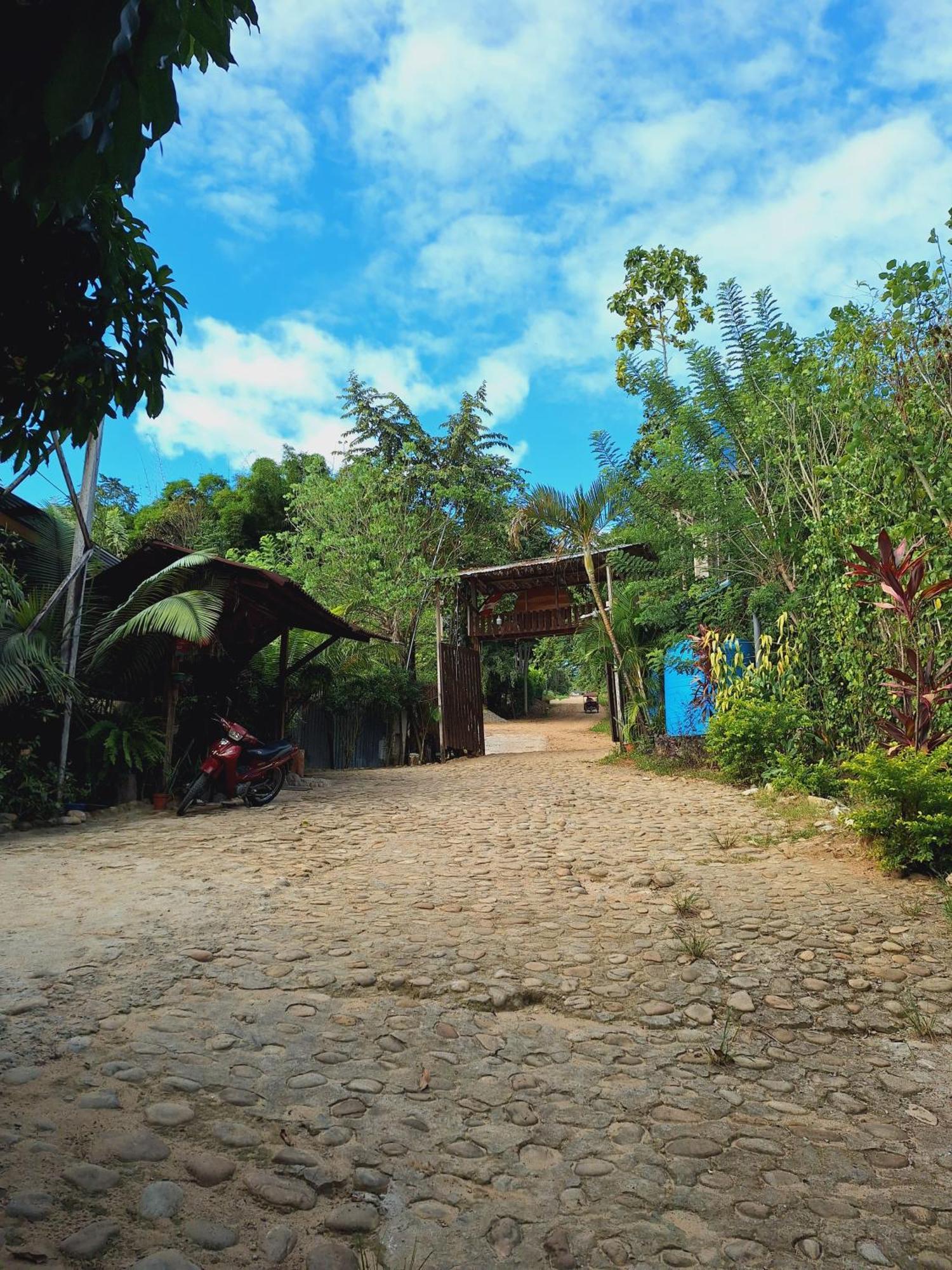 Madera Labrada Lodge Ecologico Tarapoto Eksteriør bilde